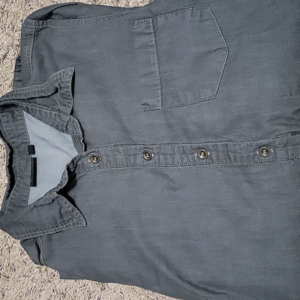 Button Up Shirt - Picture 5 of 6